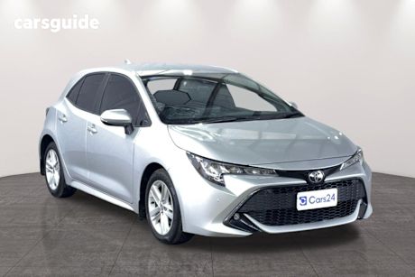Silver 2021 Toyota Corolla Hatchback Sx