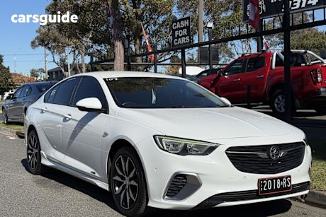 White 2019 Holden Commodore Liftback Rs-V