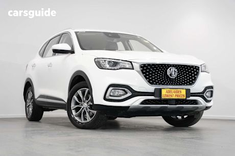 White 2022 MG HS SUV VIBE F
