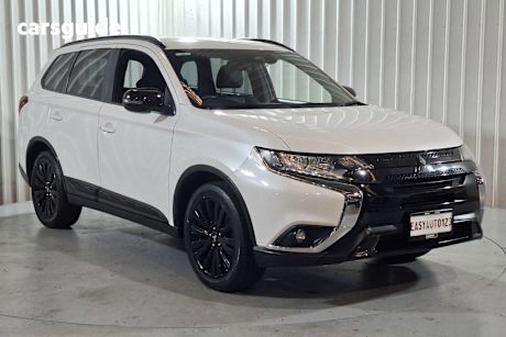 White 2020 Mitsubishi Outlander Wagon Black Edition 7 Seat (2Wd)