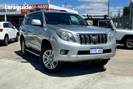 Silver 2009 Toyota Landcruiser Prado SUV KAKADU 4X4