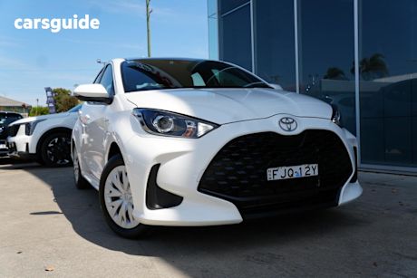 White 2024 Toyota Yaris Hatch