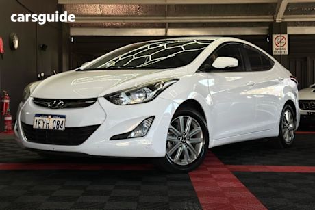 White 2015 Hyundai Elantra Sedan SE F