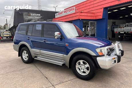 Blue 2001 Mitsubishi Pajero SUV EXCEED 4X4