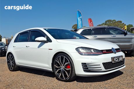 White 2015 Volkswagen Golf Hatch GTI PERFORMANCE F