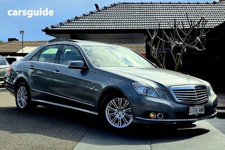 Grey 2011 Mercedes-Benz E-CLASS Sedan E220 CDI BLUEEFFICIENCY ELEGANCE R
