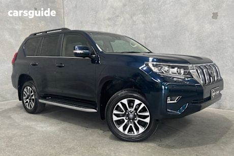 Green 2023 Toyota Landcruiser Prado Wagon Vx