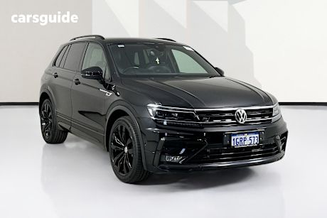 Black 2018 Volkswagen Tiguan Wagon Wolfsburg Edition