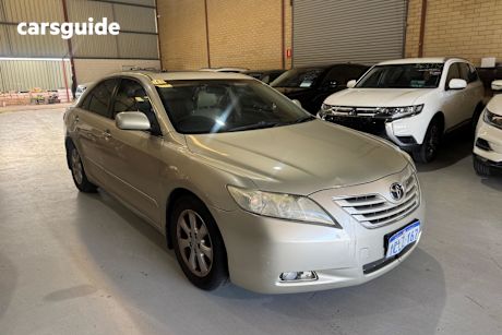 Silver 2007 Toyota Camry Sedan GRANDE F