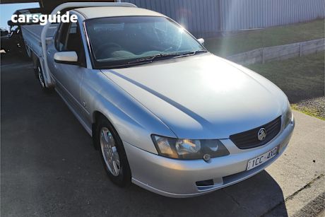 Silver 2004 Holden One Tonner Ute Tray S R