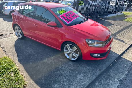 Red 2013 Volkswagen Polo Hatchback 77 Tsi Comfortline