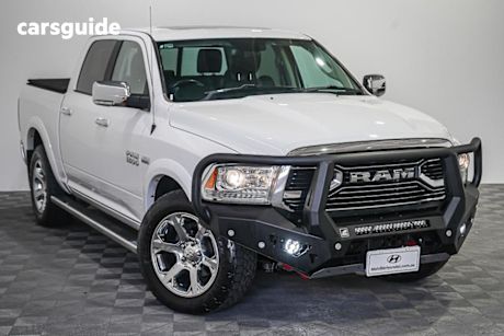 White 2019 Ram 1500 Crew Cab Utility Laramie (4X4) Fd3.2