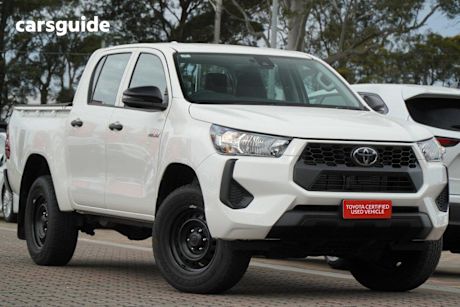White 2024 Toyota Hilux Ute Tray WORKMATE 4X4