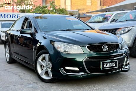 Green 2015 Holden Commodore Sedan SV6 R