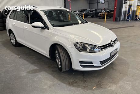 White 2015 Volkswagen Golf Wagon 90 Tsi Comfortline