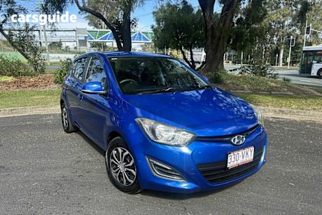 Blue 2014 Hyundai I20 Hatchback Active
