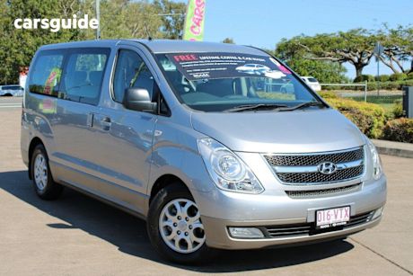 Silver 2015 Hyundai Imax Wagon