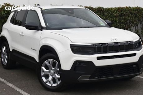 White 2024 Jeep Avenger SUV LONGITUDE F