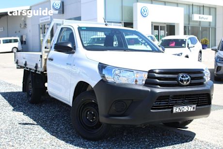 White 2021 Toyota Hilux Ute Tray WORKMATE R