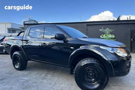 Black 2016 Mitsubishi Triton Dual Cab Utility Glx Plus (4X4)