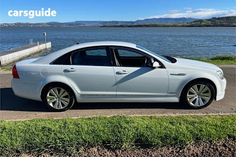 White 2009 Holden Caprice Sedan