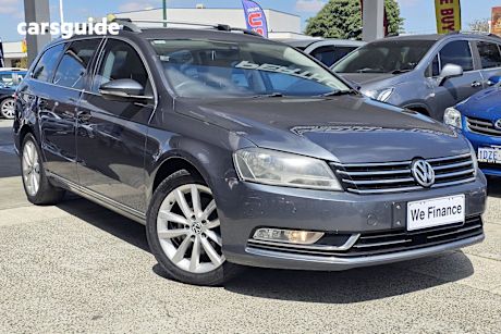 Grey 2011 Volkswagen Passat SUV 125TDI HIGHLINE F
