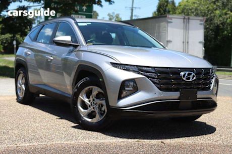 Silver 2023 Hyundai Tucson Wagon (Fwd)