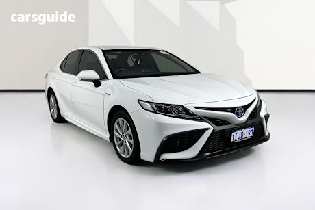 White 2024 Toyota Camry Sedan Ascent Sport Hybrid