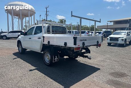 White 2021 Mitsubishi Triton Double Cab Pick Up Glx (4X2)