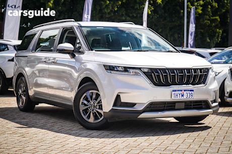 Silver 2022 Kia Carnival Wagon S