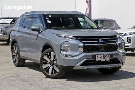 Grey 2025 Mitsubishi Outlander SUV ASPIRE F