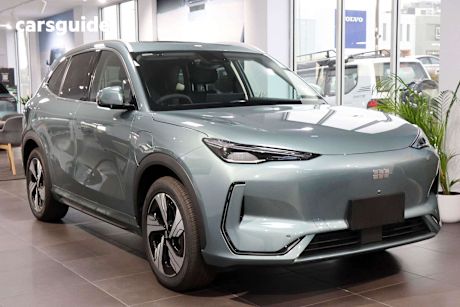 Green 2025 Geely EX5 Wagon Inspire