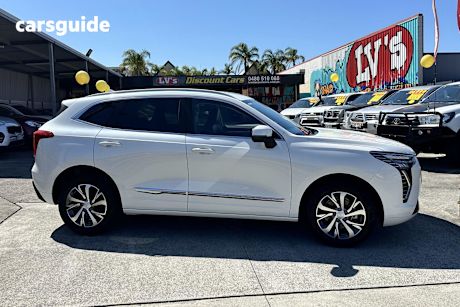 White 2022 GWM Haval Jolion SUV LUX F