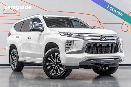 White 2022 Mitsubishi Pajero Sport SUV EXCEED 4X4