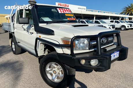 White 2013 Toyota Landcruiser Double Cab Chassis Gxl (4X4)