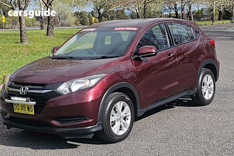 Red 2016 Honda HR-V SUV VTI F