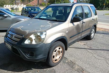 Beige 2006 Honda CR-V SUV 4X4
