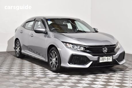 Silver 2017 Honda Civic Hatch VTI F
