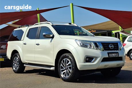 White 2017 Nissan Navara Ute Tray ST-X R