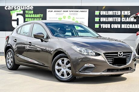 Grey 2014 Mazda 3 Hatchback Neo