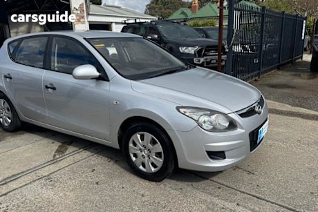 Silver 2011 Hyundai I30 Hatchback Sx