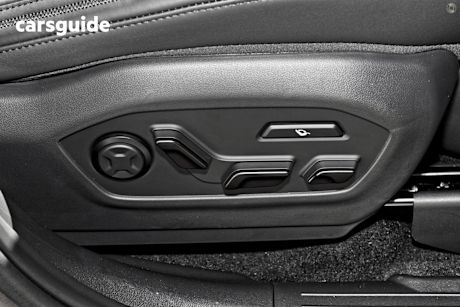 Grey 2025 Hyundai Santa FE SUV HYBRID CALLIGRAPHY 4X4