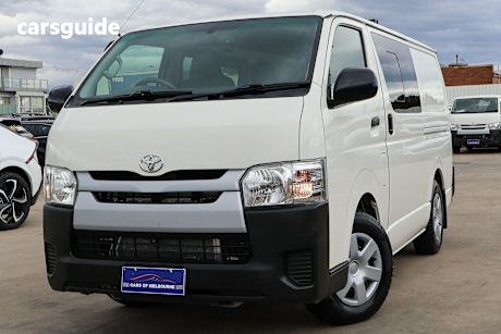 White 2015 Toyota HiAce SUV R