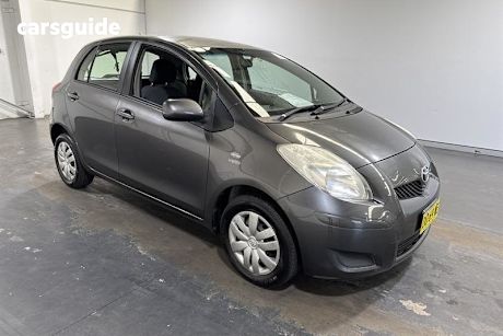 Grey 2010 Toyota Yaris Hatchback Yr