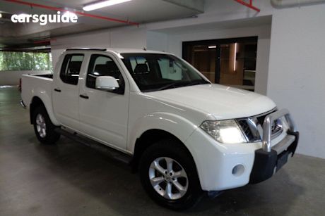 White 2012 Nissan Navara Dual Cab Pick-up St (4X4)