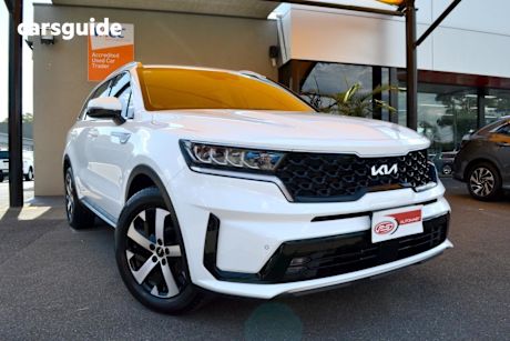 White 2022 Kia Sorento Wagon Sport 7 Seat