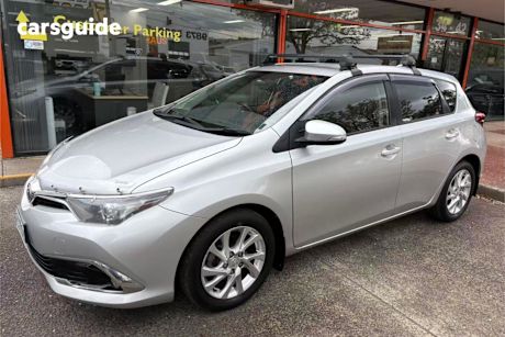 Silver 2015 Toyota Corolla Hatch ASCENT SPORT F