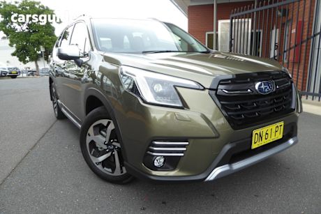 Green 2025 Subaru Forester SUV 2.5I-S 4WD