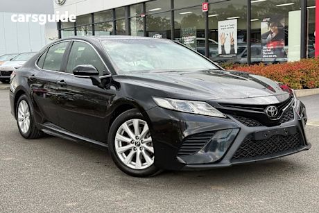 Black 2018 Toyota Camry Sedan ASCENT F