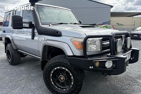 Silver 2011 Toyota Landcruiser Wagon Gxl (4X4)